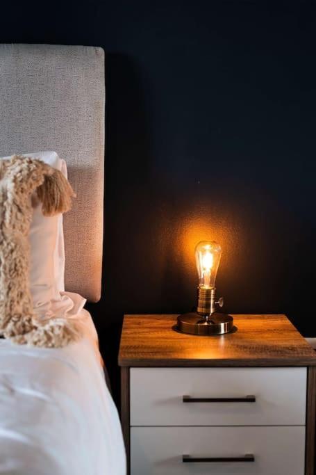 Central Maidstone Contractor Flat Εξωτερικό φωτογραφία
